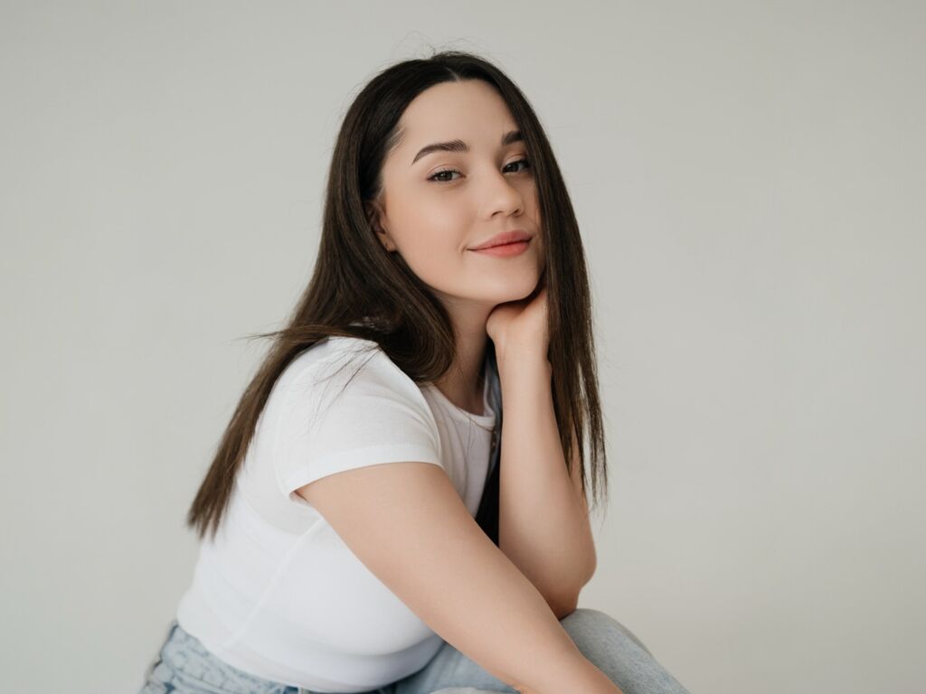 Watch AmeliBarnes Live