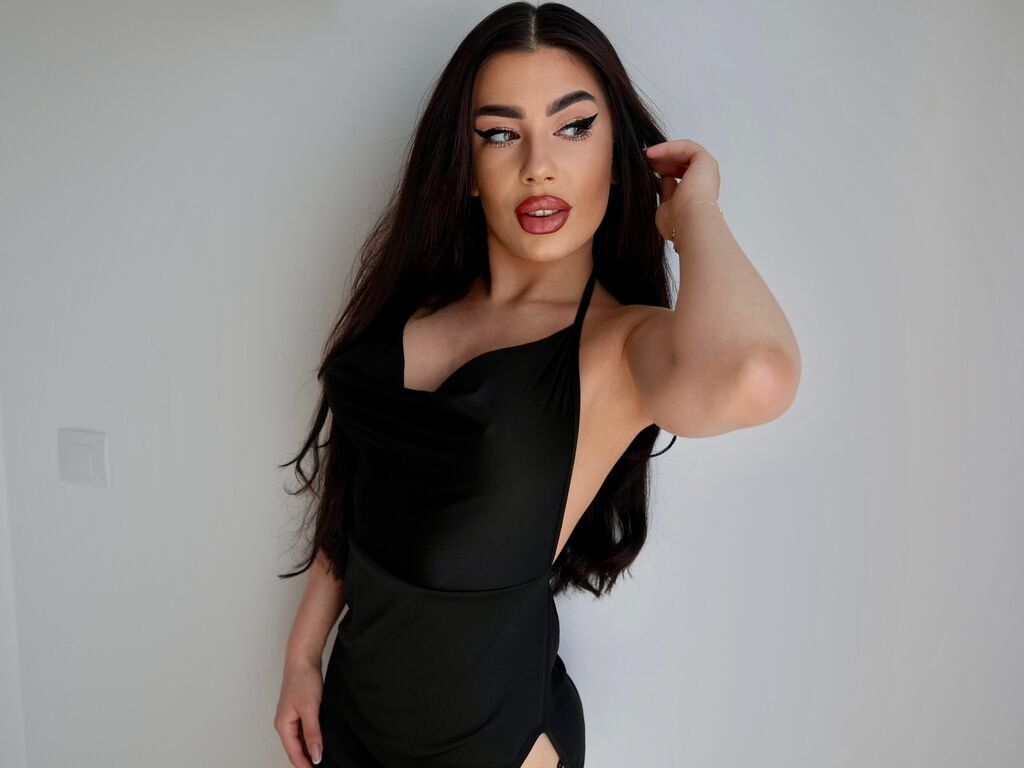 Watch DemiMoss Live
