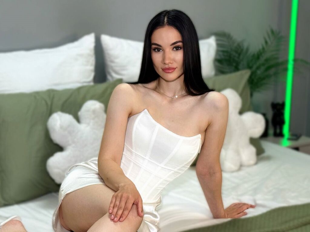 Watch IdaFlame Live