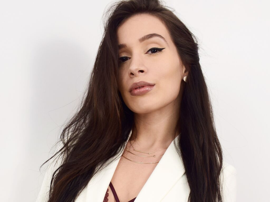 KissAnya Live Cam