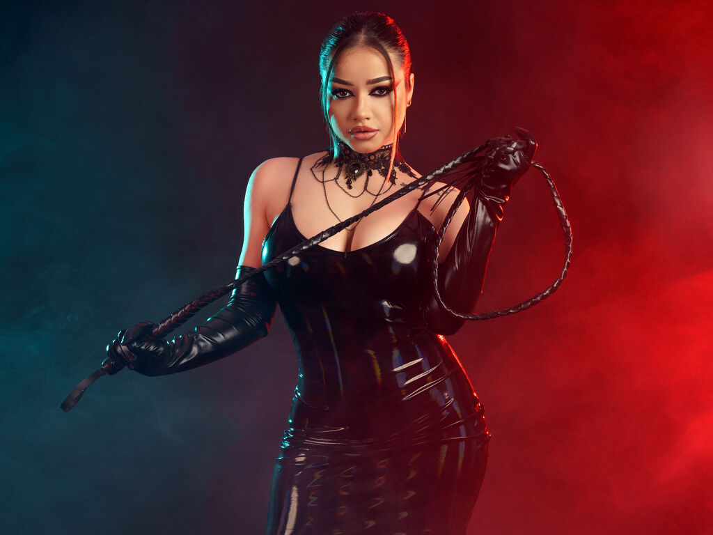 NikiBryce Live Dom Show